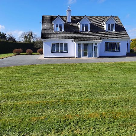 4 Bedroom, 15 Min To Limerick City Quiet Retreat. Esterno foto