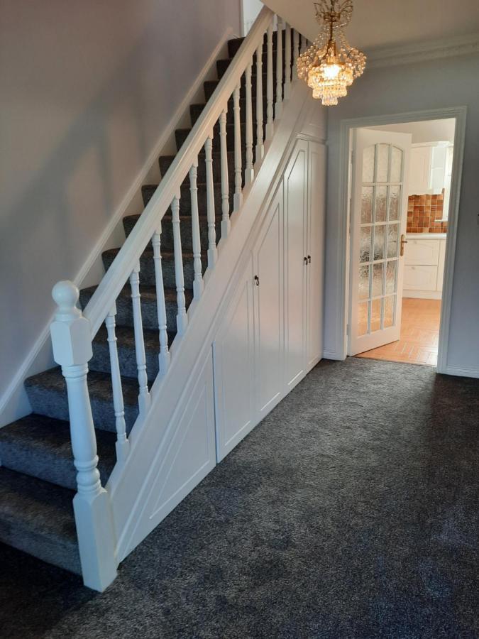 4 Bedroom, 15 Min To Limerick City Quiet Retreat. Esterno foto