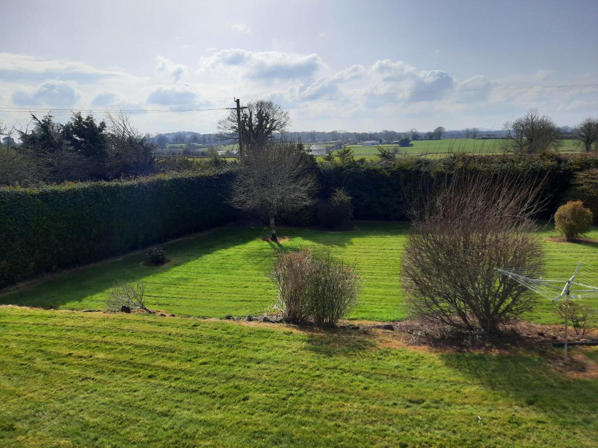 4 Bedroom, 15 Min To Limerick City Quiet Retreat. Esterno foto