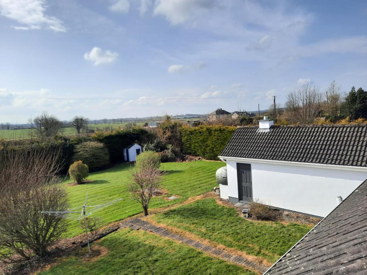 4 Bedroom, 15 Min To Limerick City Quiet Retreat. Esterno foto